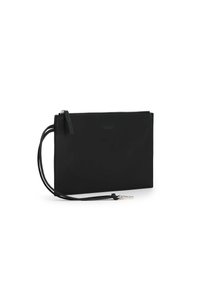 Černá kožená psaníčko s uzávěrem na zip, vybavené odnímatelným popruhem a reliéfním logem. Hladký povrch a minimalistický design.