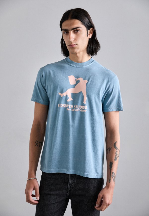 GET UP GET GOIN TEE - Print T-shirt - slate