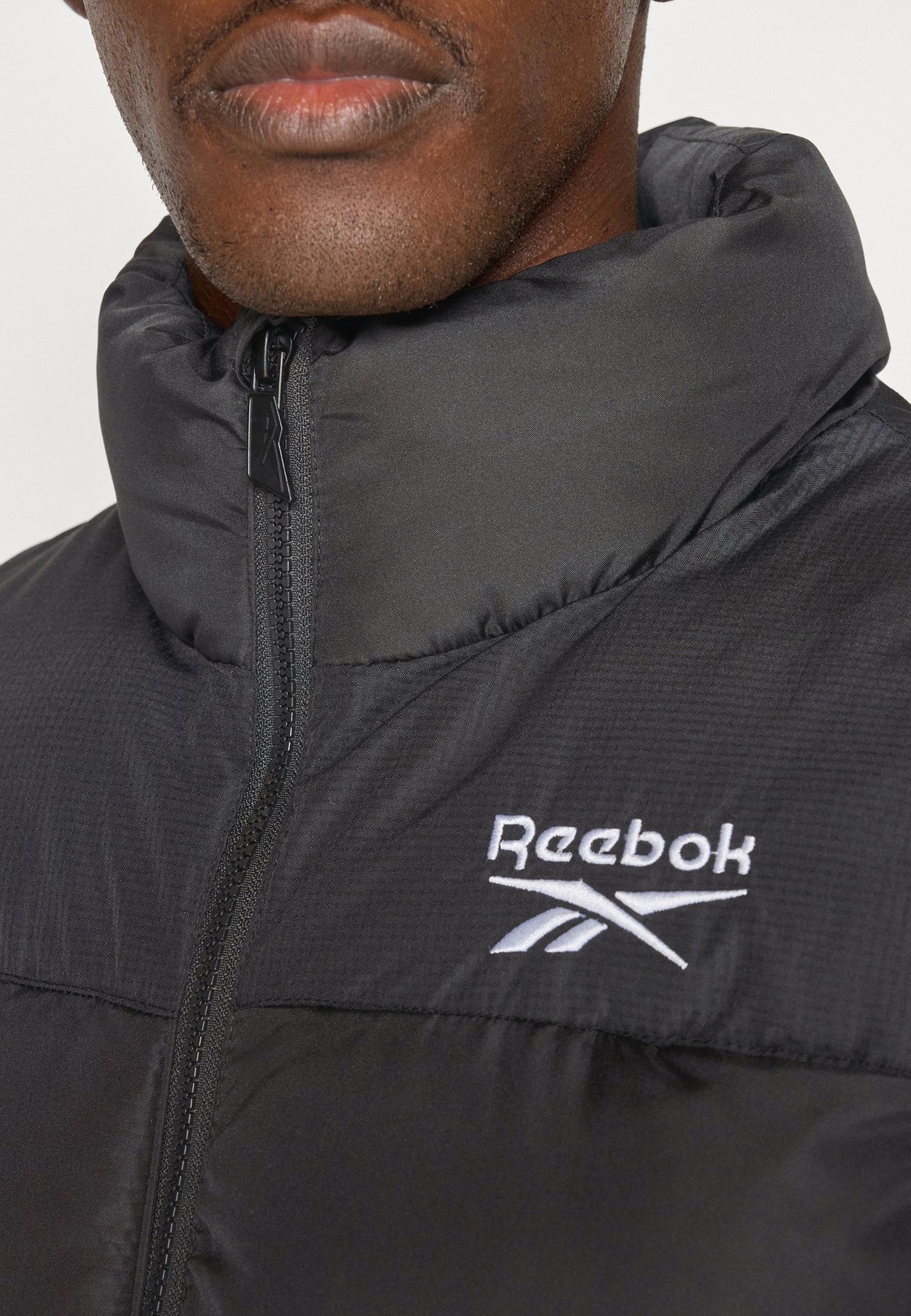 PUFFER VEST