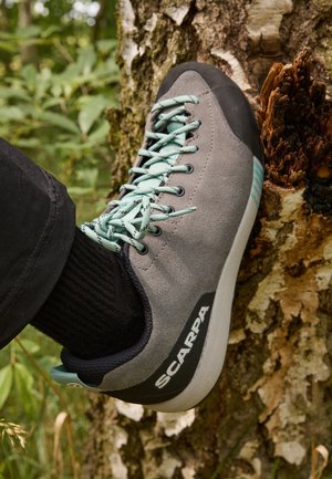 Scarpa GECKO  - Trekingové boty - midgray/aqua