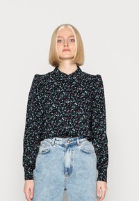 YAS Blusa - black balara