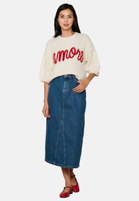 LolaLiza WITH LETTERING - Neule - vanilla white