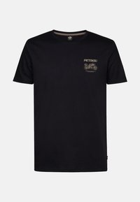 Camiseta de algodón negra de manga corta, con un gráfico de motocicleta impreso en dorado y el texto "PETROL" en el pecho. Diseño simple, cuello redondo.