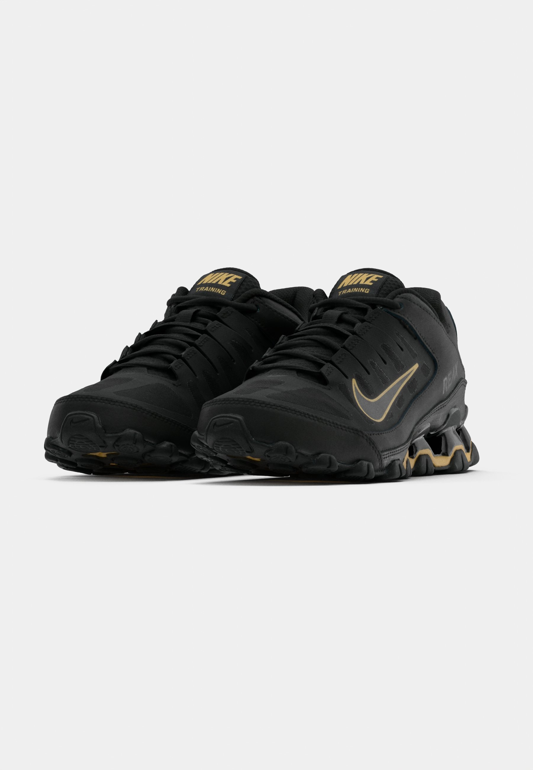 nike reax 8 black gold
