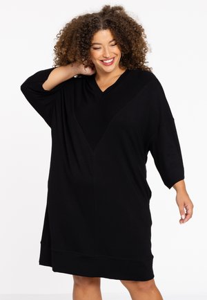 V-NECK - Freizeitkleid - black