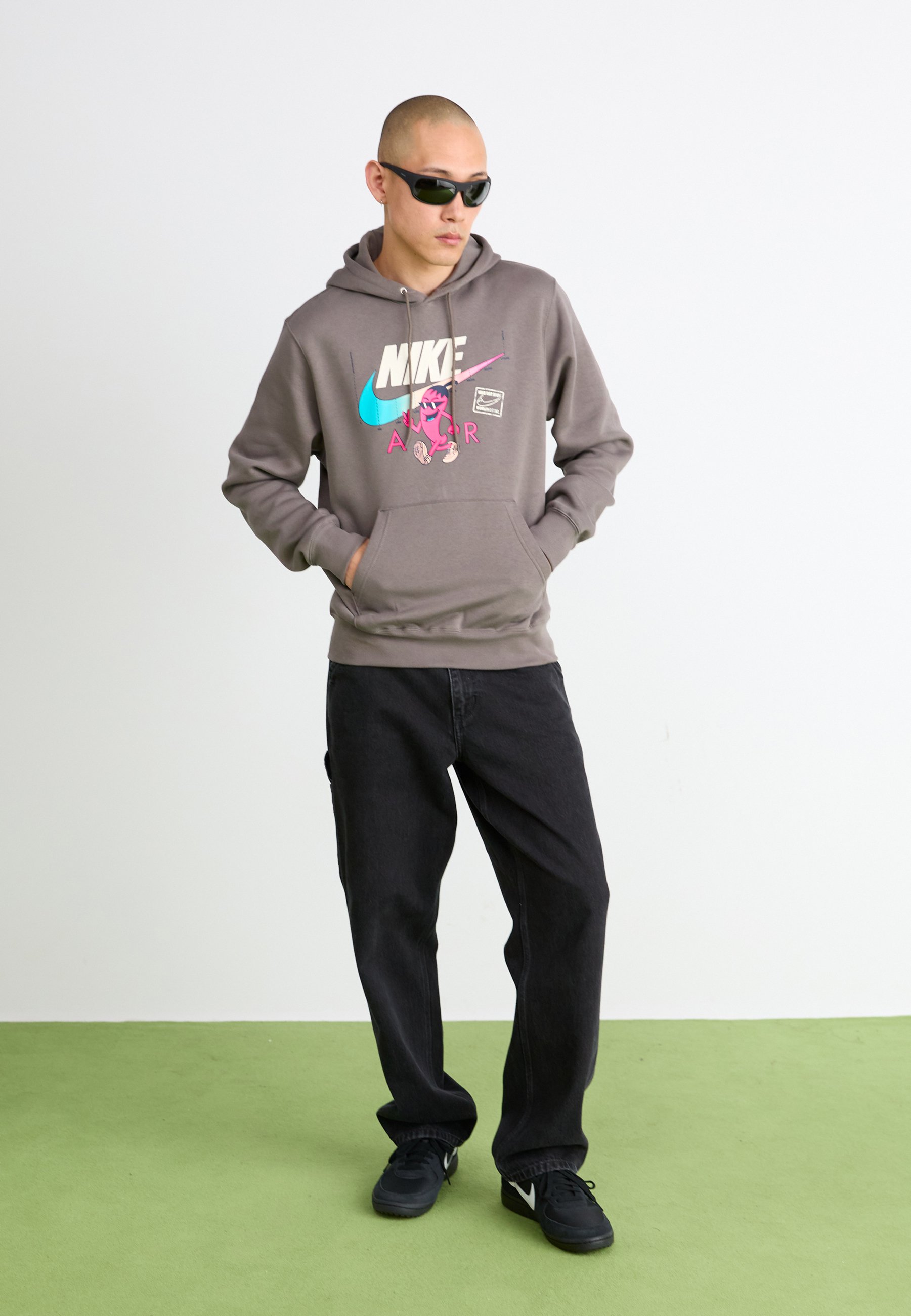 nike club sweatshirt stone