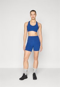 New Balance BRA - Brassières de sport à maintien supérieur - galaxy blue