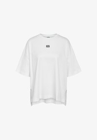 Izbrano, cloud dancer