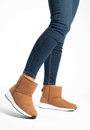 PATTY - Classic ankle boots - chestnut