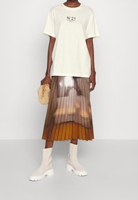 N°21 T-shirt imprimé - white