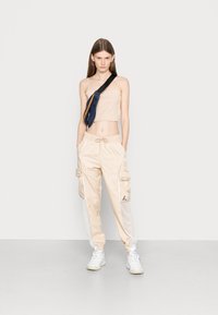 Jordan W J ESSEN UTILITY - Calças cargo - sanddrift