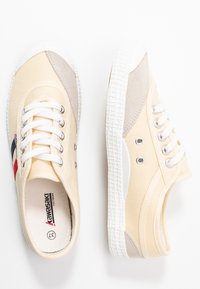 Kawasaki RETRO - Baskets basses - rosy sand