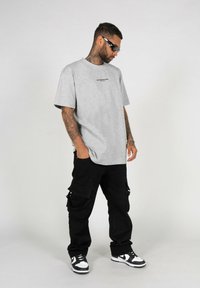 MJ Gonzales METAMORPHOSE  - Camiseta estampada - grey