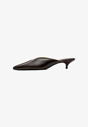Massimo Dutti, HEELED MULE SHOE - Pantolette flach - dark brown