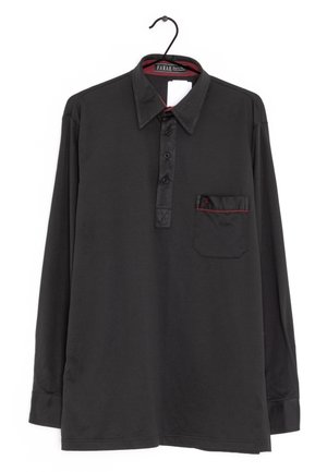 Pikeepaita - black