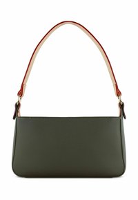Borsa a mano verde in pelle con una texture liscia, caratterizzata da una tracolla arancione chiaro e hardware dorato. Forma rettangolare con angoli arrotondati.
