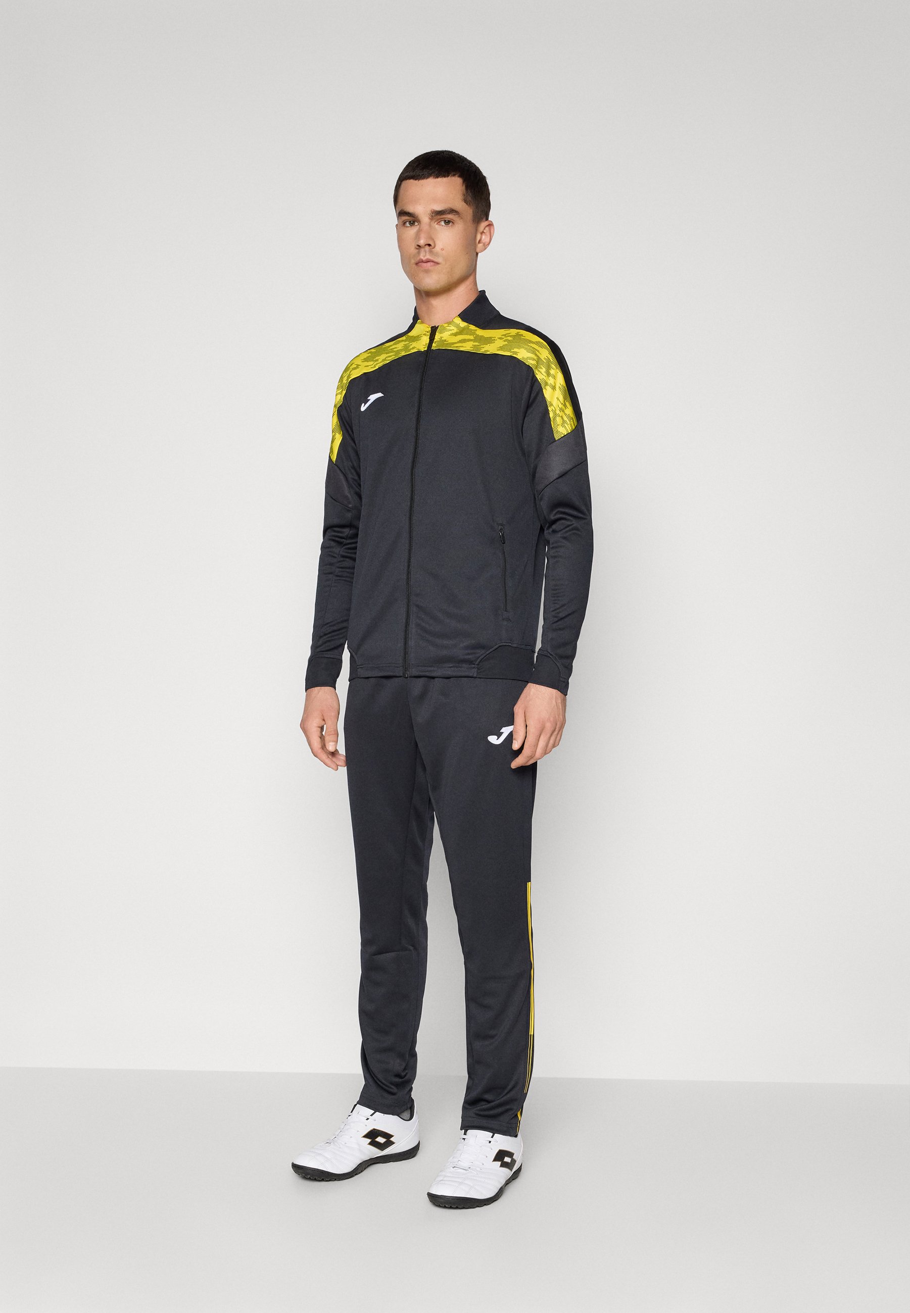 Survêtement Complet Homme Joma PHOENIX II HD – Noir Fluorescent, Neuf Avec étiquettes