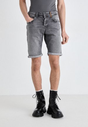 CORVIN - Denim shorts - abello wash