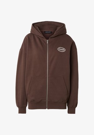 Brun zip-up hættetrøje med kengurulommer, ribbede manchetter, hætte og lille oval "Pegador"-logo på venstre bryst.