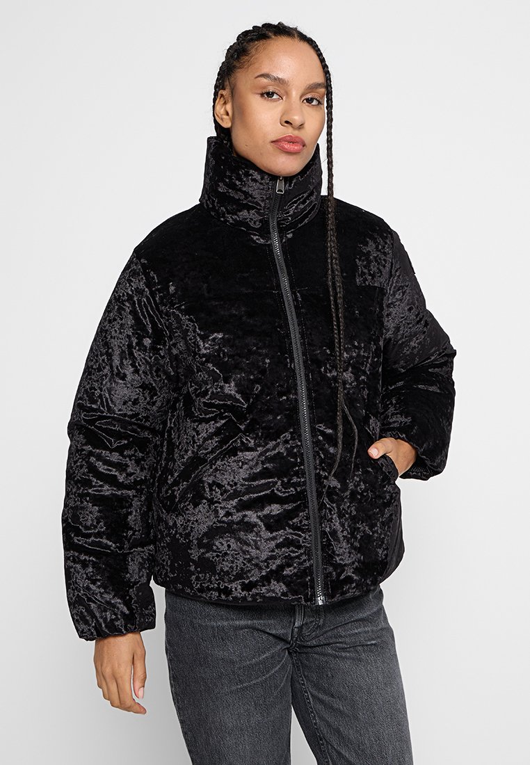 Napapijri Winterjas zwart Napapijri Winterjas zwart