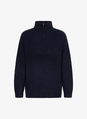 Marineblauer Strickpullover mit hohem Kragen und halbseitigem Reißverschluss. Verfügt über eine strukturierte Oberfläche und einen seitlichen Schlitz am Saum für Bewegungsfreiheit.
