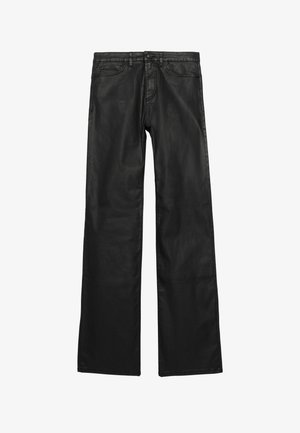 Pantaloni in pelle nera con design a gamba larga, caratterizzati da una texture liscia, stile a cinque tasche e chiusura classica con bottone e cerniera.