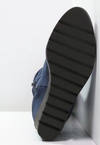 Tamaris Botas de cuña - dark blue