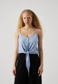 Vero Moda VMMELONY BUTTON CAMI - Topper - vista blue