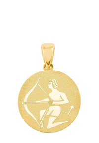 Guld rund hänge graverad med en knäböjande bågskytt som siktar med en pil, åtföljd av en uppåtriktad pilar symbol på högra sidan.
