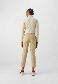 The North Face EXPLORATION CONV REG STRAIGHT PANT - Hlače za otvoreno - khaki stone