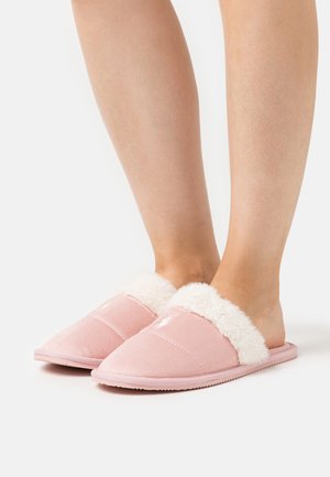 KELCIE - Slippers - light pink/cream