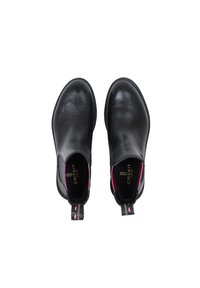 Bottes de cheville en cuir noir avec une texture lisse, panneaux élastiques sur les côtés et doublure rose. Comprend une languette à l'arrière avec des coutures contrastantes.