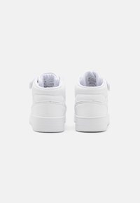 Champion RD18 2.0 MID B PS UNISEX - Basketsko - all white