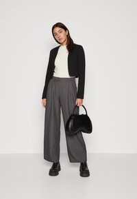 ONLY ONLPOPTRASH LIFE BOLERO - Bleiseri - black