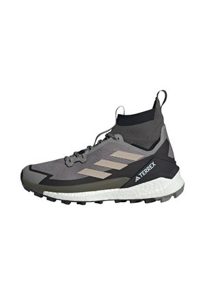 FREE HIKER 2.0 HIKING - Hiking shoes - charcoal solid grey core black olive strata