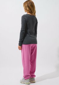 Authentic Cashmere CHELSEA - Strickpullover - mottled anthracite