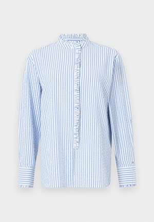 Blå och vit randig långärmad skjorta med en rynkad ställkrage och knappstängning fram, med rynkade manschetter vid ärmsluten.