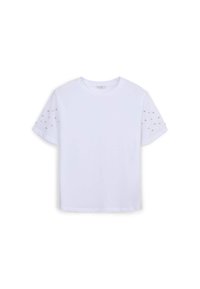 T-shirt bianco in cotone con maniche corte e dettagli in borchie metalliche sulle spalle, scollatura rotonda e orlo dritto.