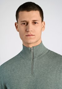 Lindbergh HALF ZIP - Maglione - jade green mel