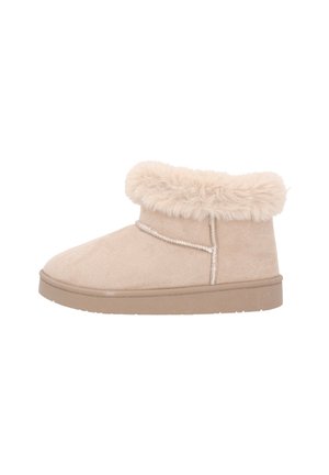 Winter boots - beige
