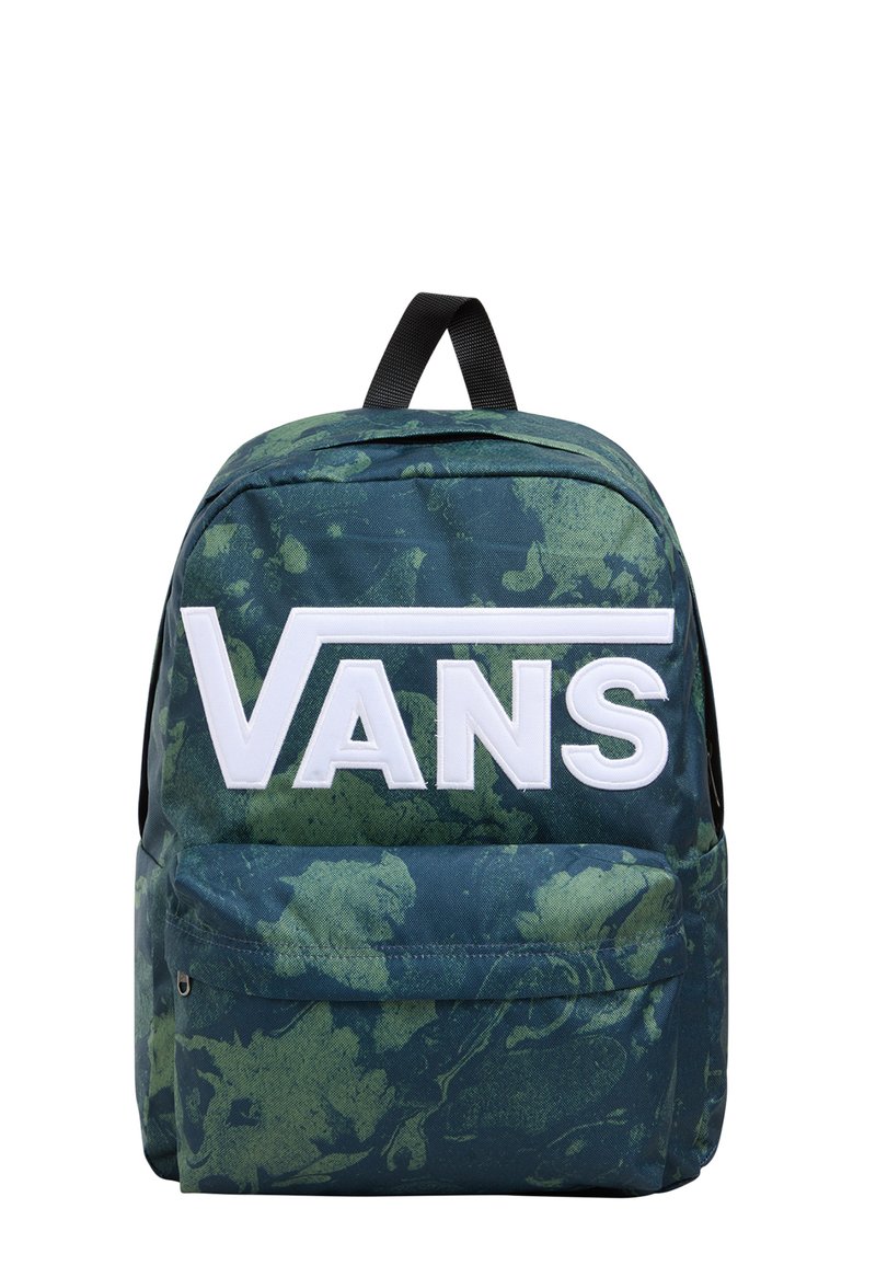 Vans ryggsäck i mörkgrön med en strukturerad mönster. Har stor vit logotyp, dubbla svarta remmar och en framficka med dragkedja.