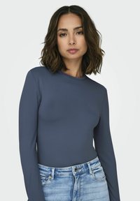 ONLY NORMAL GESCHNITTEN U-AUSSCHNITT - Longsleeve - vintage indigo