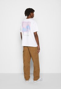 Carhartt WIP DOUBLE KNEE PANT - Calças - hamilton brown