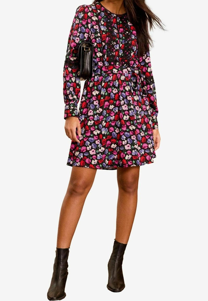 Love & Roses Freizeitkleid - black