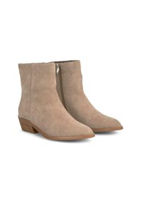 Stivali alla caviglia beige in suede con punta affusolata, cerniere laterali e tacco a rocchetto con un accento metallico. Superficie testurizzata con design minimale.
