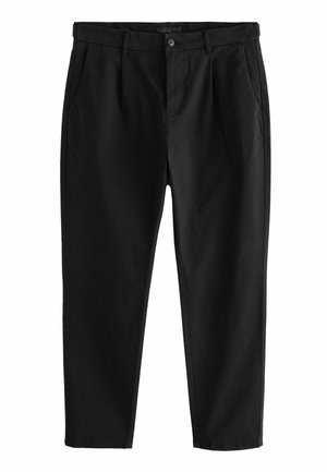 Schwarze, schmal zulaufende Hosen mit glatter Textur. Sie verfügen über Falten an der Vorderseite, einen Taillenbund mit Knopfverschluss und seitliche Taschen.