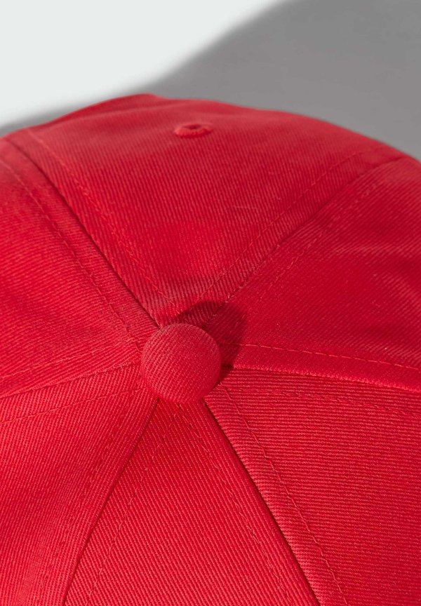 STRIPES NEW LOGO BASEBALL - Cap2