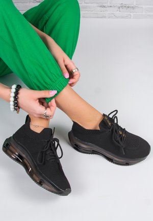 GOE for shoes Sneakersy niskie