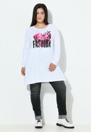 A-LINIE HERZ-MOTIV LANGARM - T-shirt print - snow white