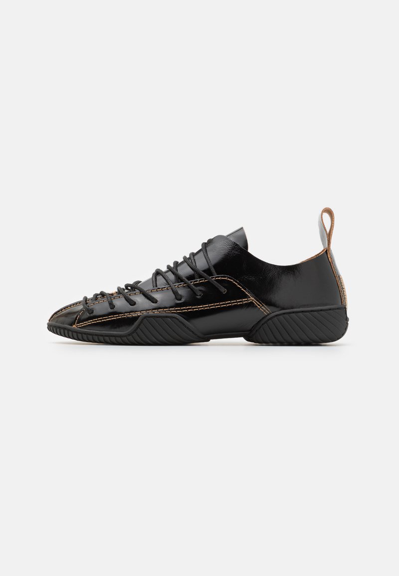 MIISTA PRUDENCELACE BROGUES - Šnurovačky - black